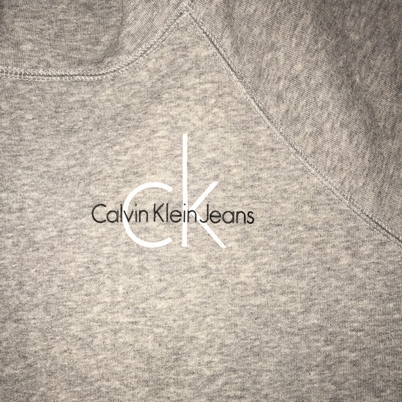 Calvin Kelvin Sweater - Picture 2 of 5